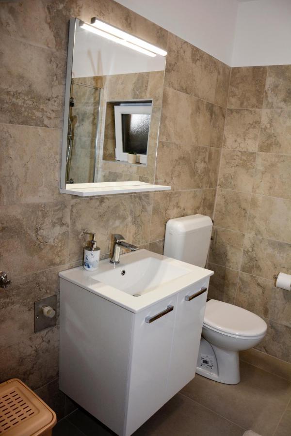 Apartment Ivana Сень Екстер'єр фото