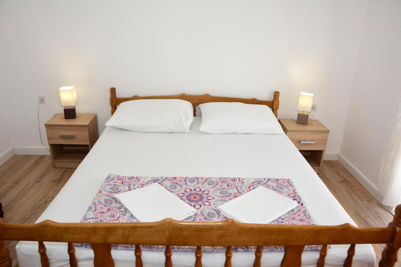 Apartment Ivana Сень Екстер'єр фото